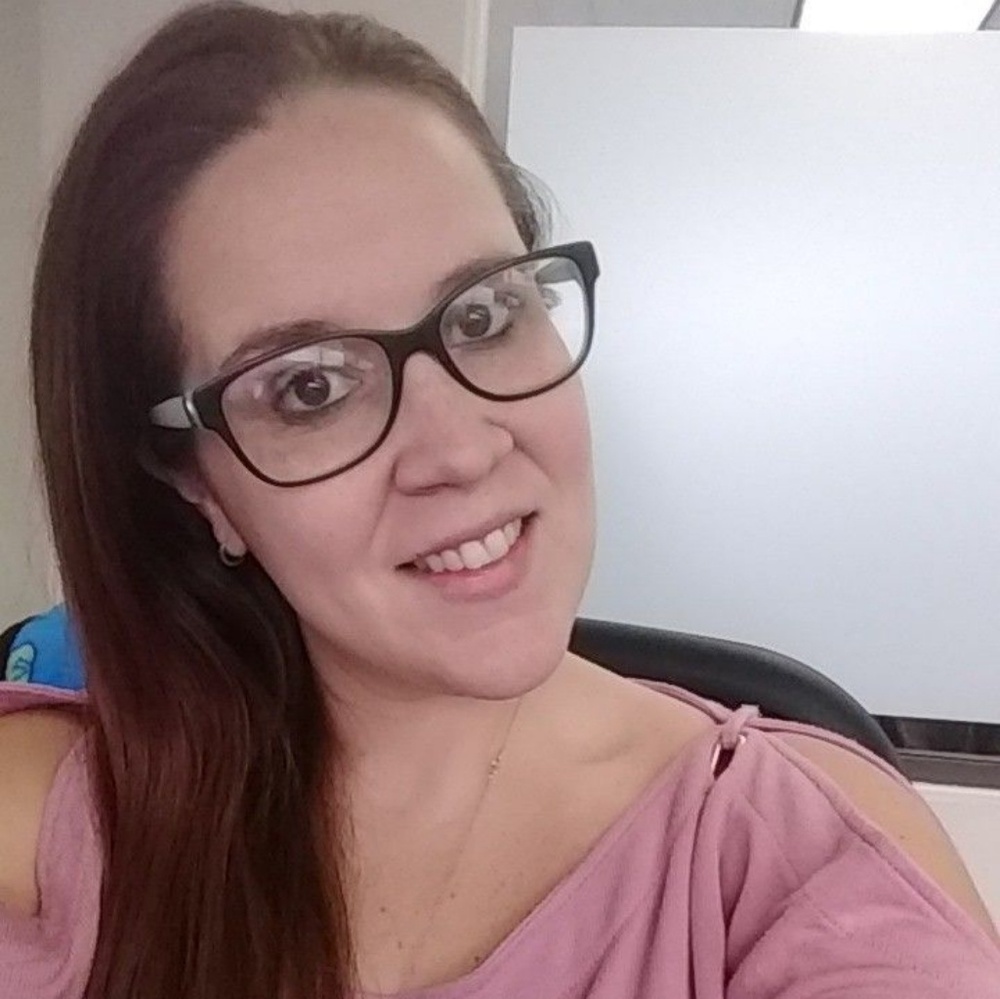 Meet your Posher, Lisa